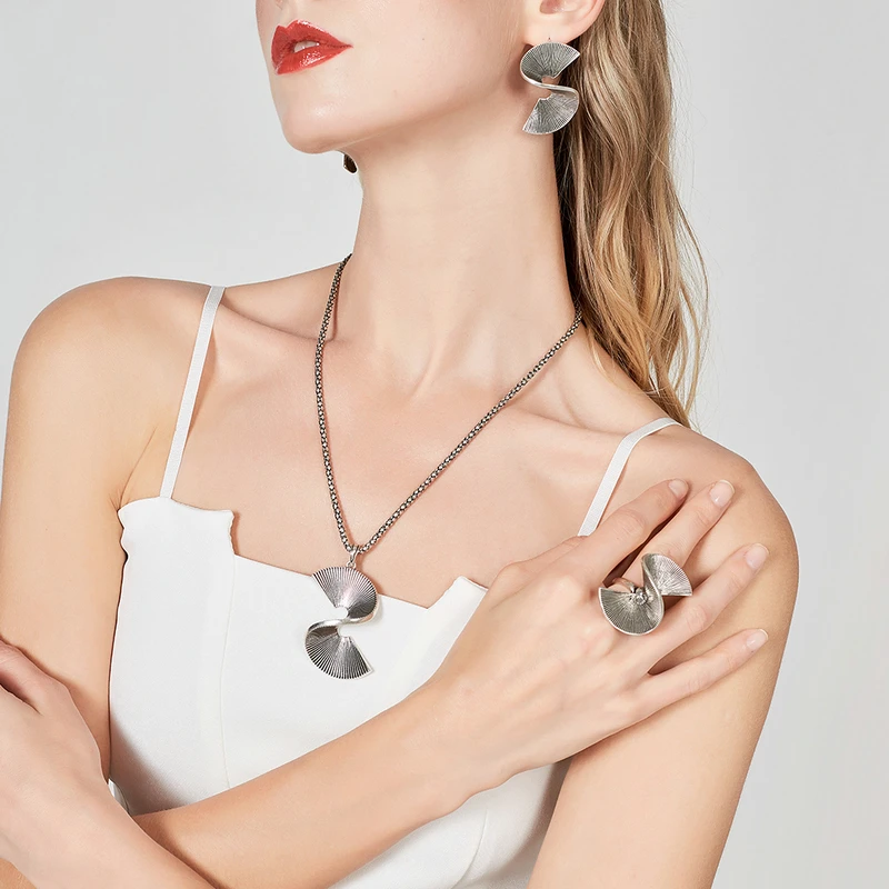 Винтажные тайские серебряные серьги Mytys в стиле панк металлические смелые