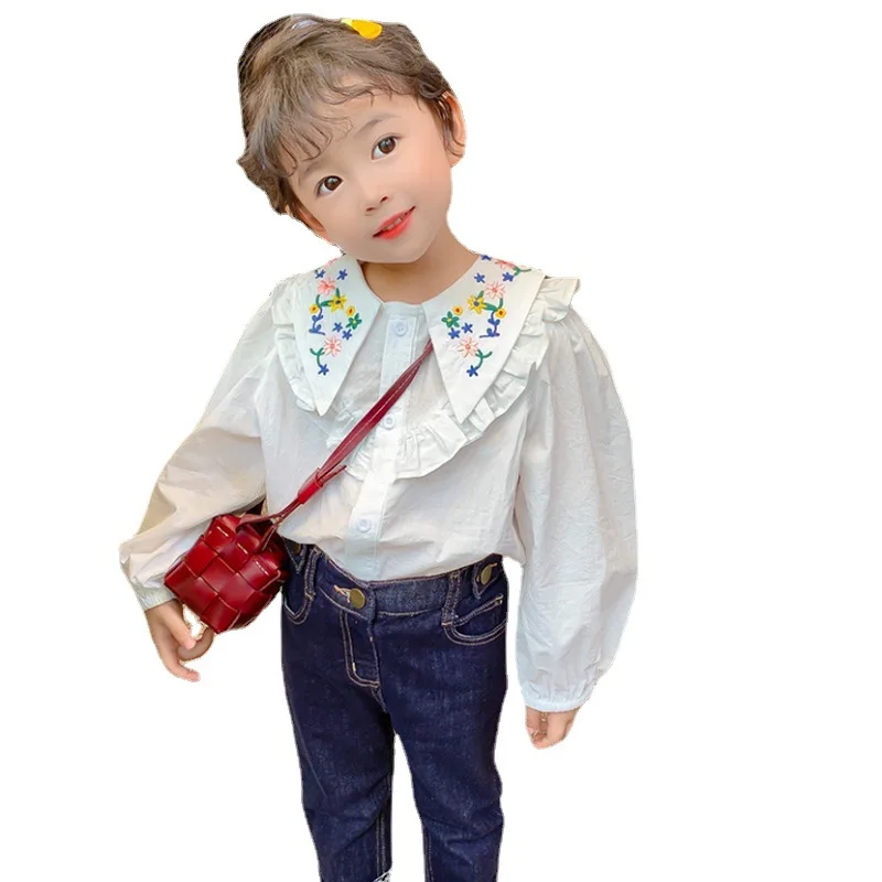 

Kids White Embroidered Flowers Cotton T-Shirts Age For 2 - 8 Years baby Girls Vintage Princess T-Shirt Spring Children Clothes
