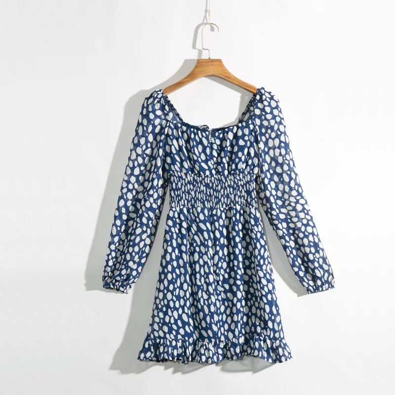 Летнее женское платье повседневное приталенное с бантом и принтом | Женская