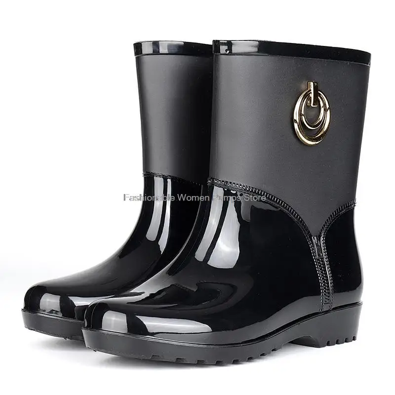 

Резиновые непромокаемые сапоги для женщин, модная обувь на низком каблуке для девушек, женские короткие водонепроницаемые ботинки из ПВХ, Н...