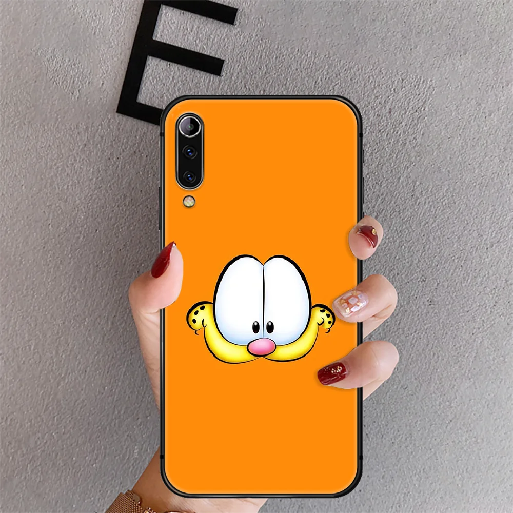 

Garfield Cute Cartoon Cat Phone Case Cover For Xiaomi Mi Note 8 9 3 9 A2 A3 9T 10 Max Pro Lite Ultra Black Soft Cover Cell