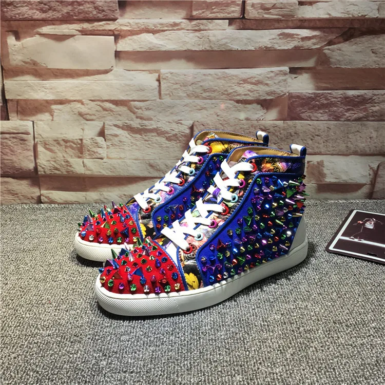 Красочные заклепки Декор высокий Топ пэчворк кожаные мужские туфли роскошный