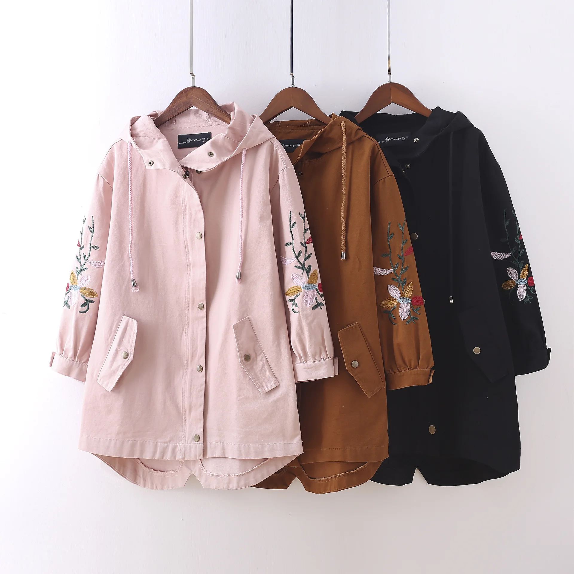 Женский свободный Тренч из хлопка и льна с вышивкой | Женская одежда