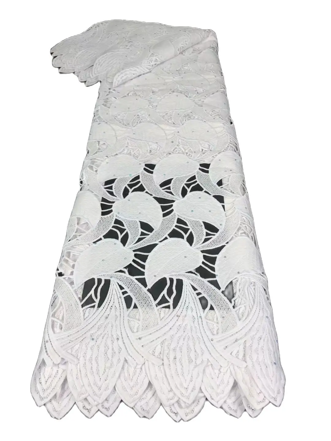 

Embroidery French Guipure Lace 5 Yard Cord Material Fashion Modern Traditional African Soft Skin Friendly Fabric Woman Dress