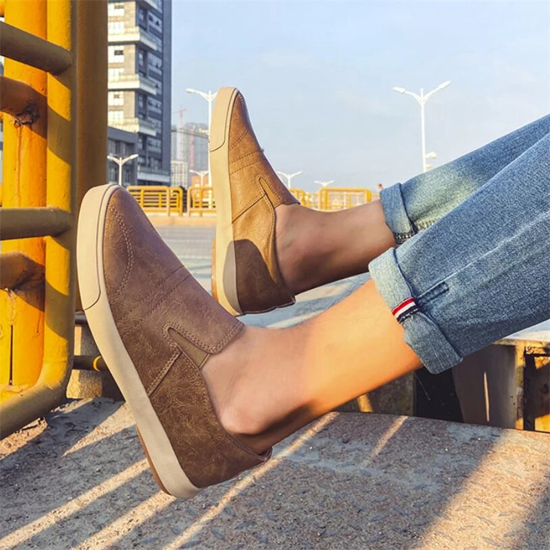 

Туфли мужские кожаные, повседневные лоферы, легкие, плоская подошва, модная обувь, размеры до 45