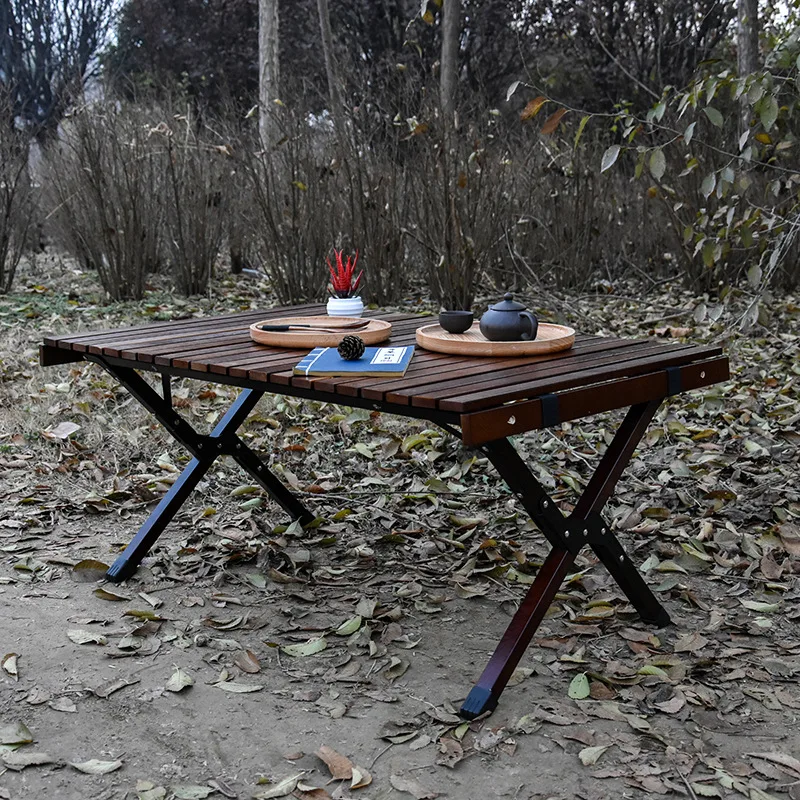 저렴한 야외 접이식 테이블과 의자 휴대용 접이식 스토리지 테이블, 셀프 드라이빙 여행 피크닉 캠핑 단단한 나무 바베큐 테이블