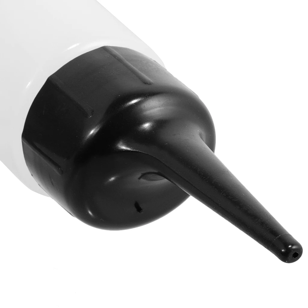 

1 Piece Salon Hair Dye Tint Color Squeezable Applicator Bottle, 150ML Salon Hair