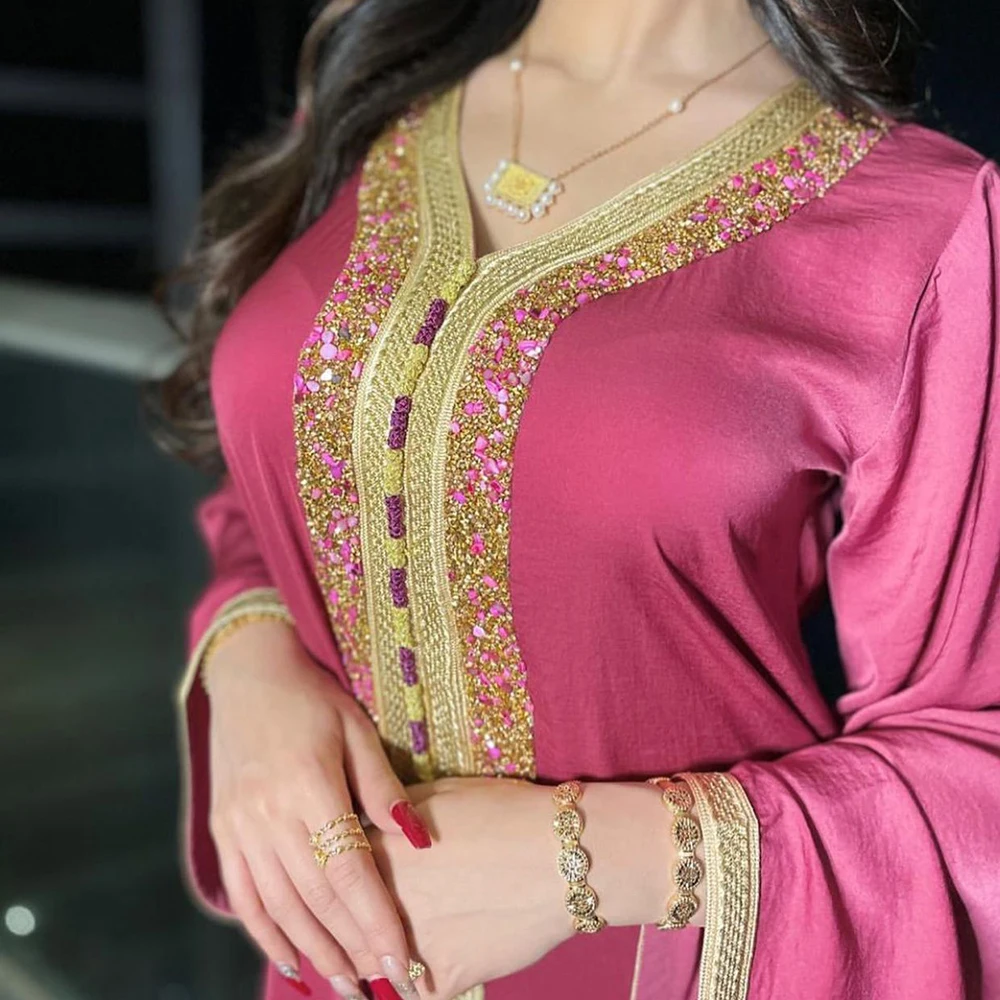 

Ramadan Eid Pink Maxi Dress For Women Modest Muslim Turkey Arabic Dubai Diamond Ribbon V Neck Long Sleeve Robe Islam Jalabiya