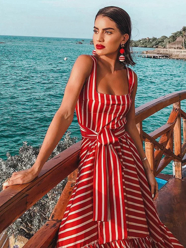 Женское платье с тонкими лямками весеннее/летнее пляжное принтом в полоску