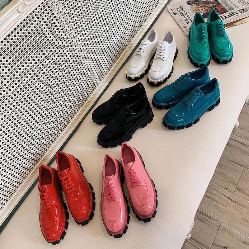 Женские кроссовки на платформе сезон осень повседневная обувь из кожи Женская