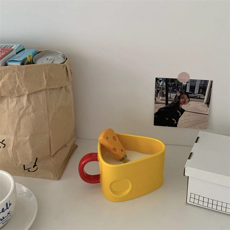 Креативная индивидуальная мультяшная трендовая кружка для молока и кофе в форме