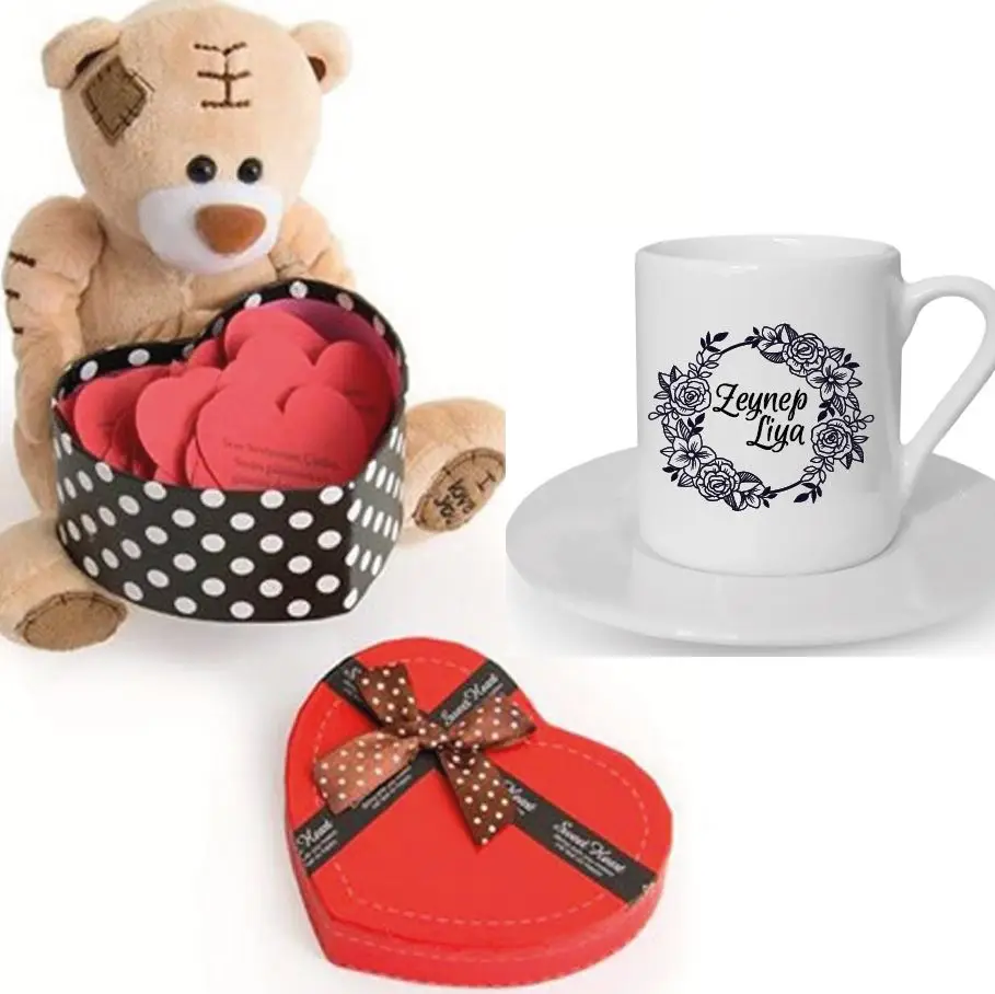 

Personalized Flower Designed Romantic Gift Set
