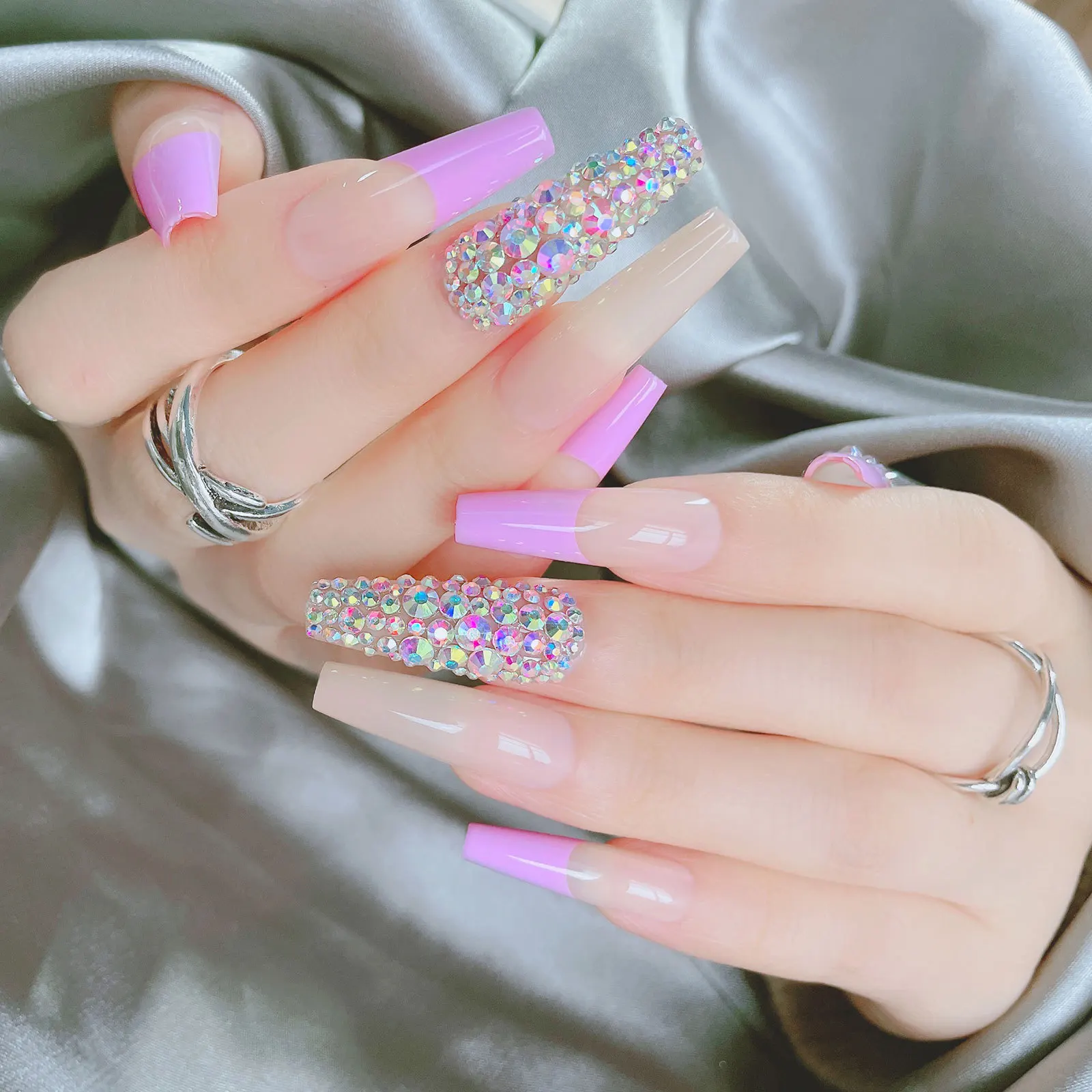 

24 Pcs Pink French Full Diamond Ballet Fake Nail with Glue Detachable Press On False Nail Art with Design Acrylic Manicure Tool