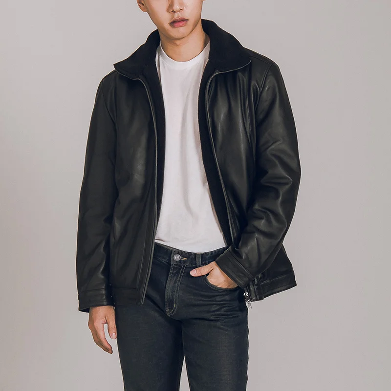 

Плюшевая овечья кожа, теплые и удобные внутренние слои, качественная кожа, мужское зимнее теплое пальто