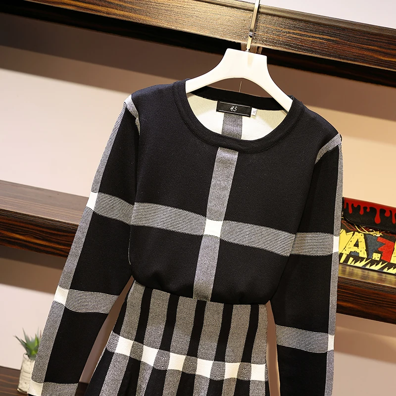 Женское платье большого размера модный тонкий вязаный свитер + юбка осенний