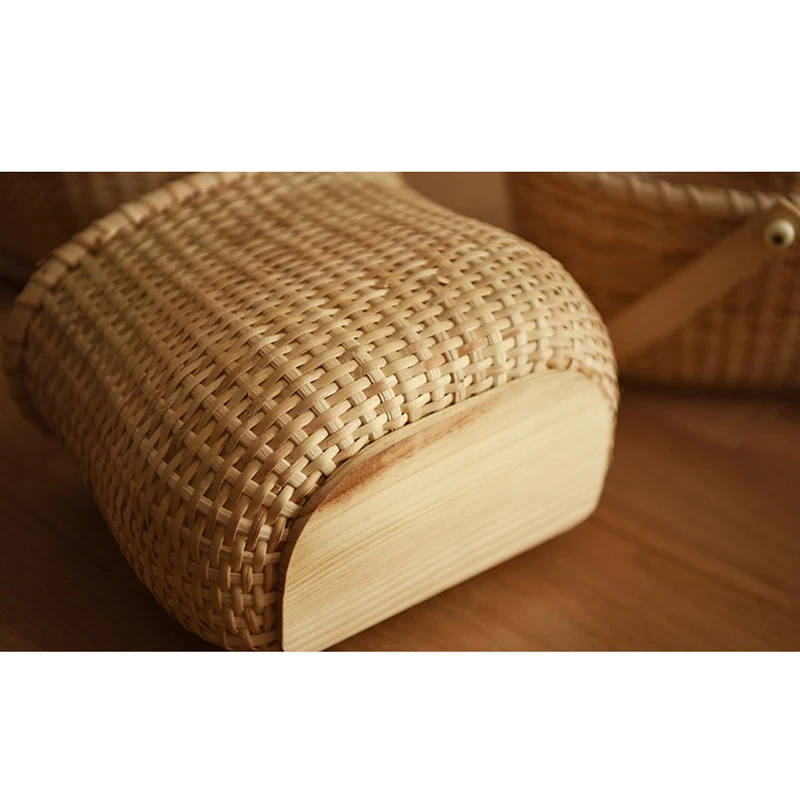 

Handmade Rattan Storage Basket Woven Hanging Organizers with Handle Fruit Vegetable Picnic Baskets Home Kitchen Wall Decor