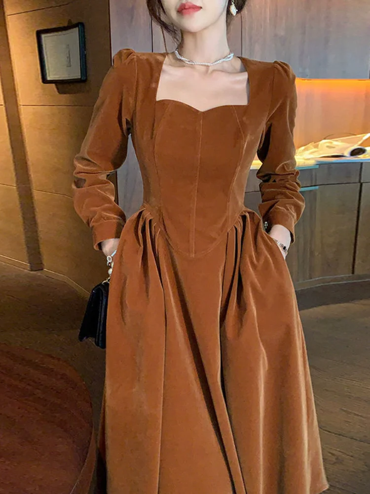 Французское винтажное платье женское однотонное элегантное вечернее