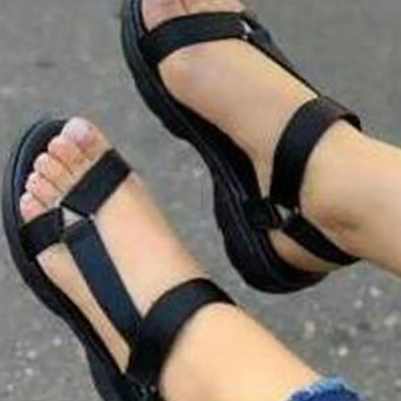 Сандалии женские на плоской подошве повседневные босоножки для пляжа уличная