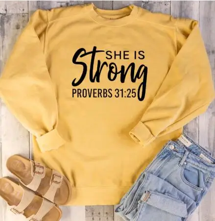 gold tee black text She is Strong Толстовка Повседневная забавная с длинным рукавом Crewneck Christan религиозная модная одежда хлопковый пуловер наряды с Иисусом - Цвет: gold tee black text