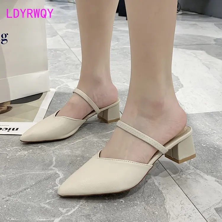 

LDYRWQY 2021 new fashion summer pointed mid-heeled beige Korean style outer wear all-match sandals and slippers