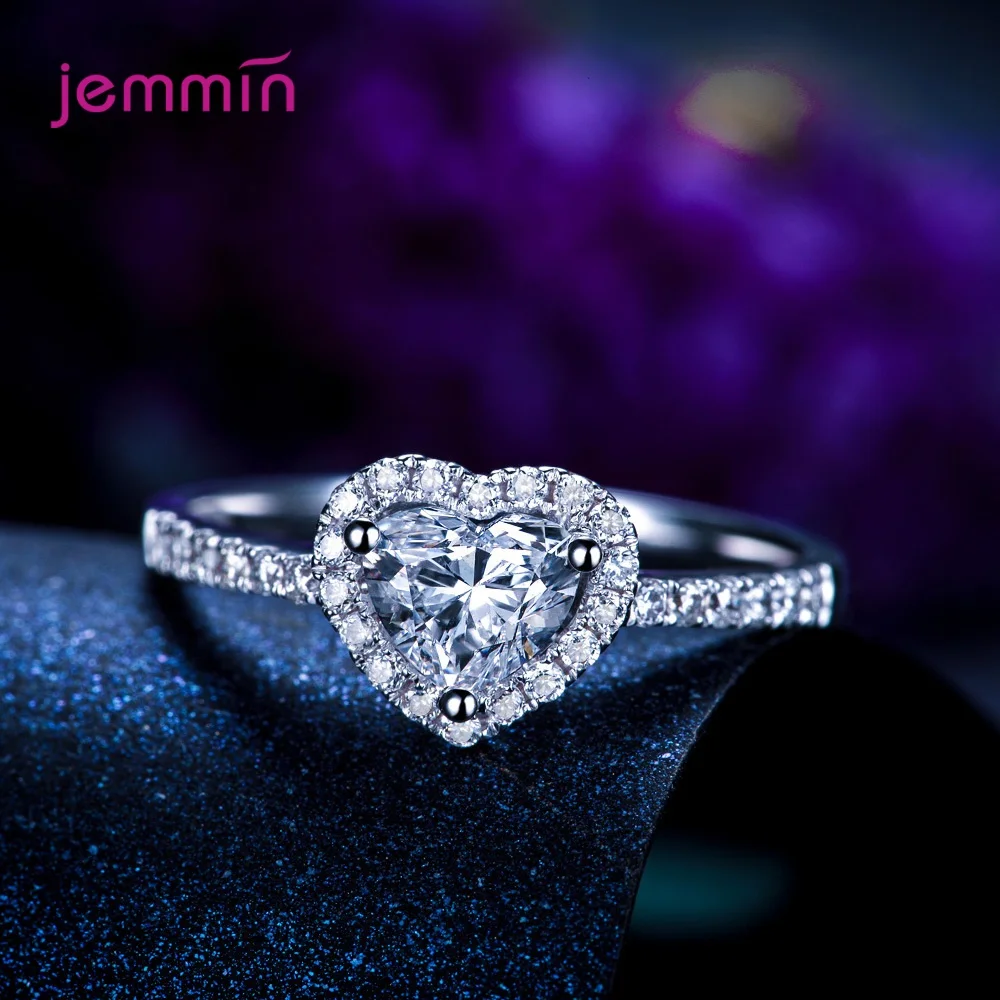 Простое обручальное кольцо с сердечками блестящее 925 пробы Серебряное