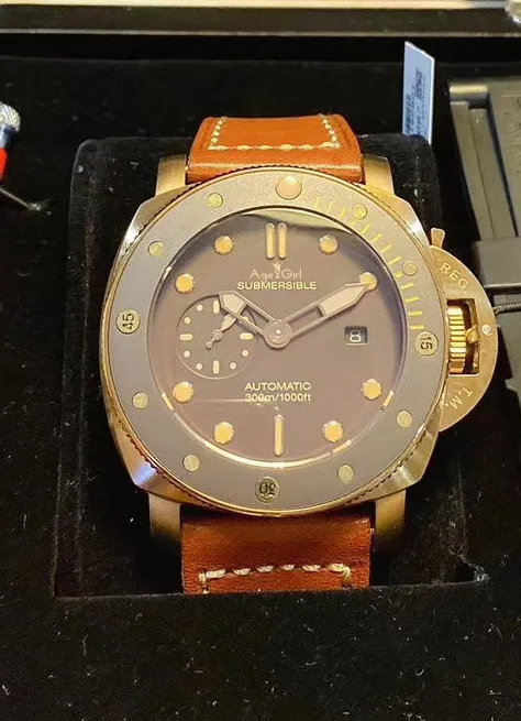 

New Men Automatic Mechanical Sapphire Stainless Steel Ceramic Bezel Aged Cow Leather Bronze Strap Tang Luminous Carbotech Watch