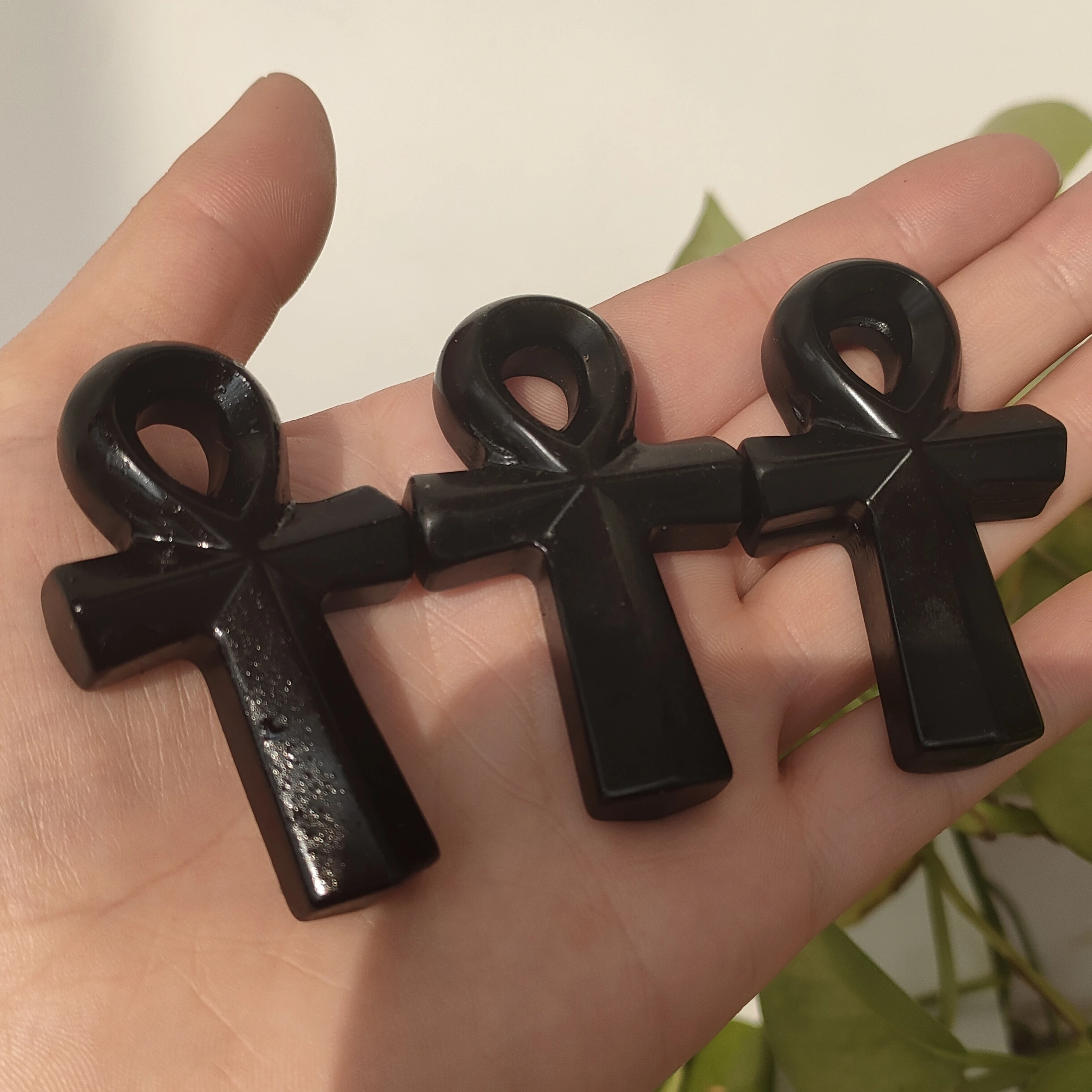 

1-3pcs 55mm Top Quality Natural Obsidian Stone Pendant Carved Cross Amulet Lucky Pendant Necklace Women Men's Fine Jade Jewelry