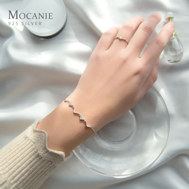 

Mocanie Real 925 Sterling Silver Dazzling CZ Letter W-Shape Geometric Wave Bracelet for Women Link Chain Fine Jewelry Girl Gift