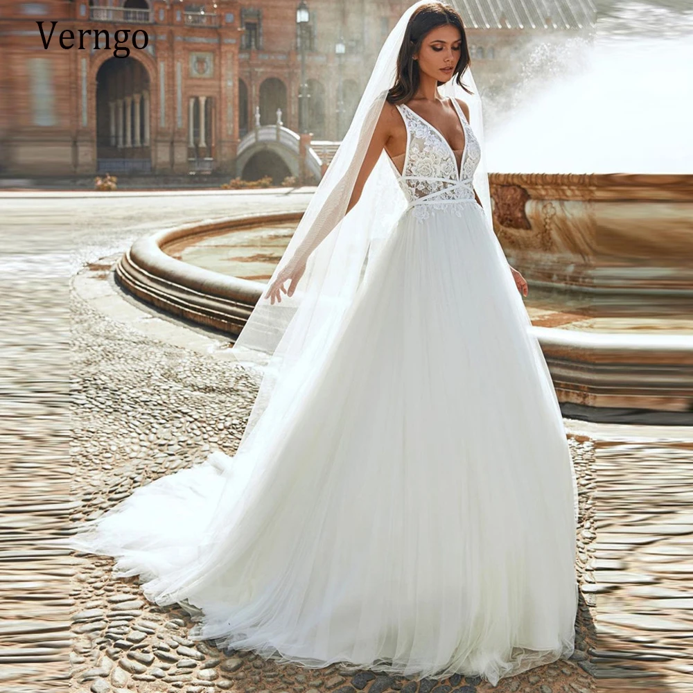 

Verngo 2021 New Collection Boho A Line Wedding Dresses With 3D Flowers Lace V Neck Tulle Bohemain Beach Bridal Gowns Match Veil