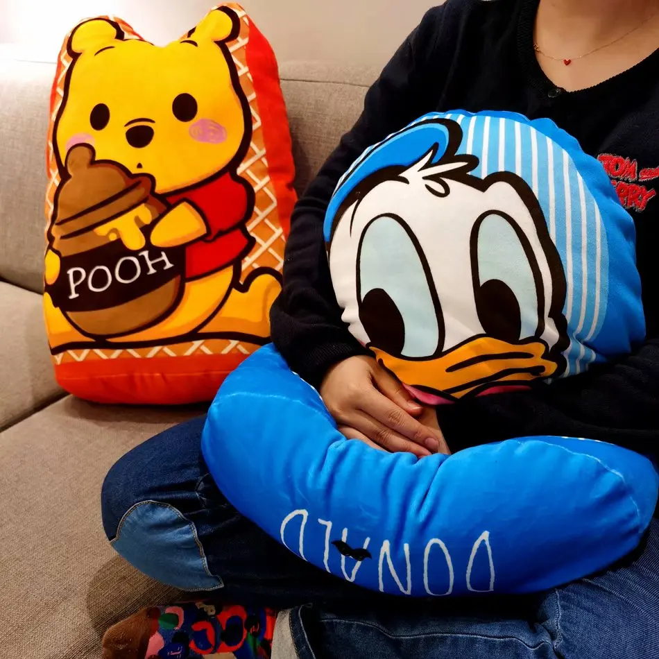 

40cm Donald Duck Pooh Bear Plush Pillow Doll Kawaii Cartoon Stuffed Bay Window Cushion Nap Pillow Car Pillow Gift For Girlfriend