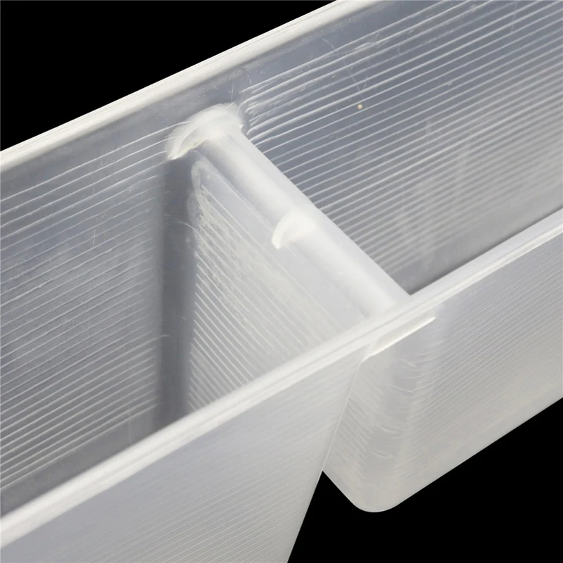 10 Pcs White Transparent Bee Feed Feeder 1.5KG 2L 1L Feed Trough Feeding Sugar Box Durable Sanitary Unbreakable Beekeeping Tools images - 6