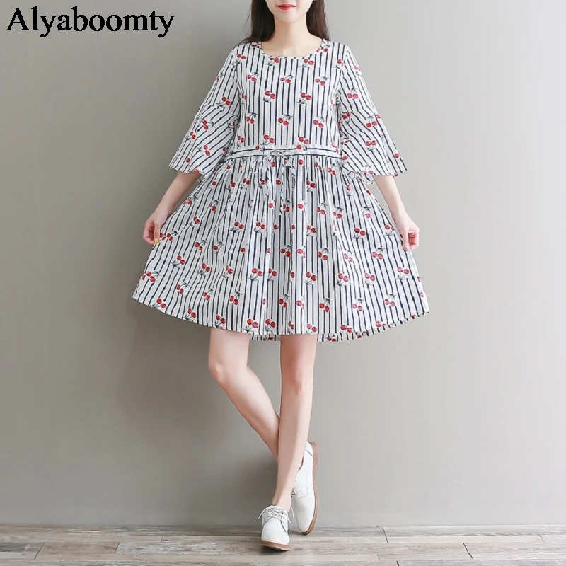 Женское платье в японском консервативном стиле летнее и осеннее милое полоску с