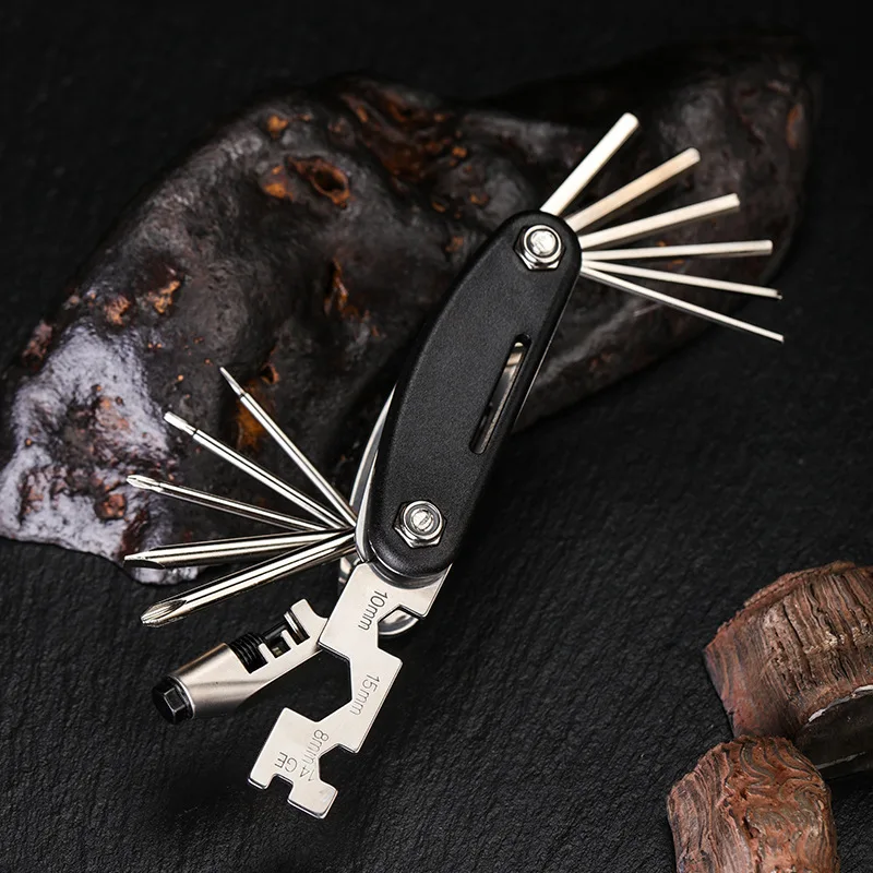 

Multifunctional Bicycle Repair Tool Wrench 16 in 1 Outdoor Cycling Multi-tool Repair Kit