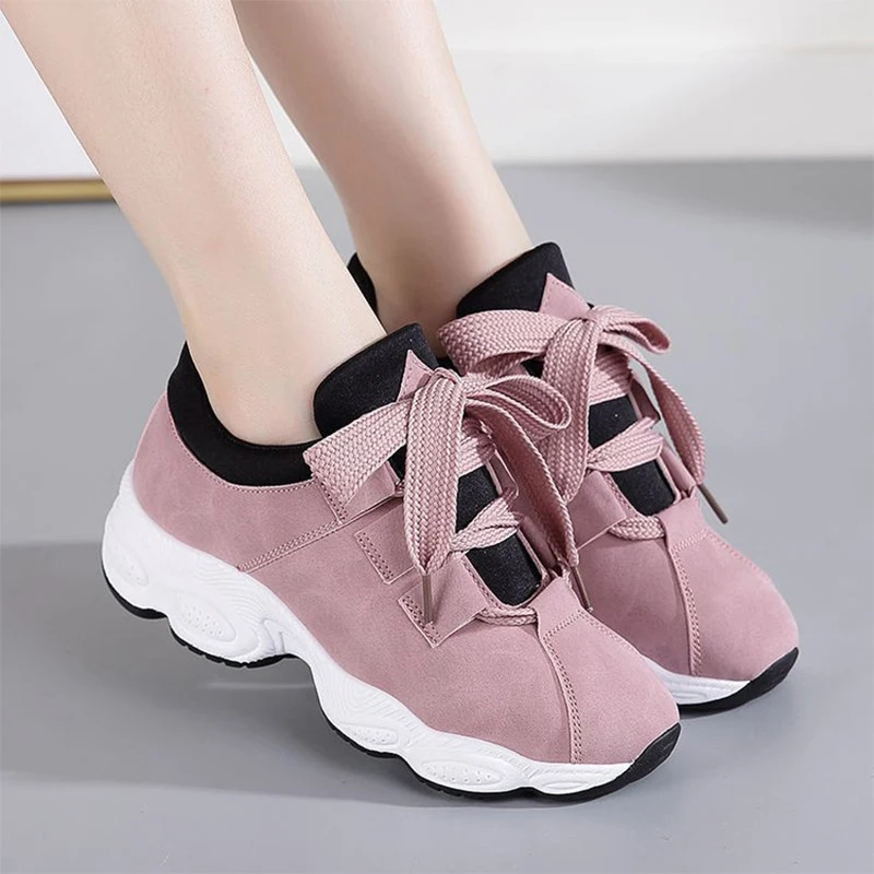 Running Shoes Women Outdoor Breathable Lace-up Thicken Bottom Leather Sneakers Female Walking Jogging Trainers Chaussures Femme 