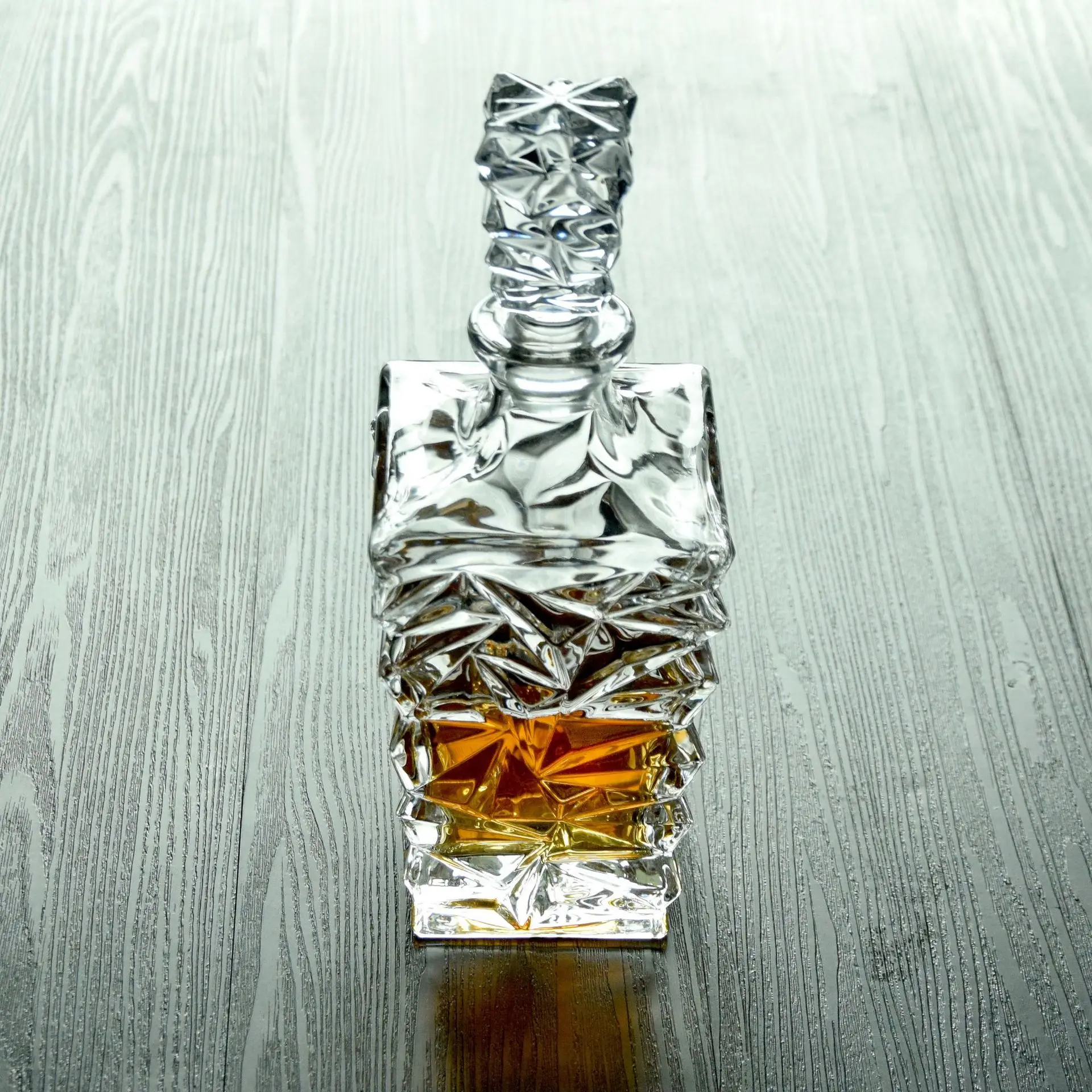 

7 Pcs/Set top quality home crystal whiskey decanter Set luxury whiskey glass for Liquor Scotch Bourbon 200831-20