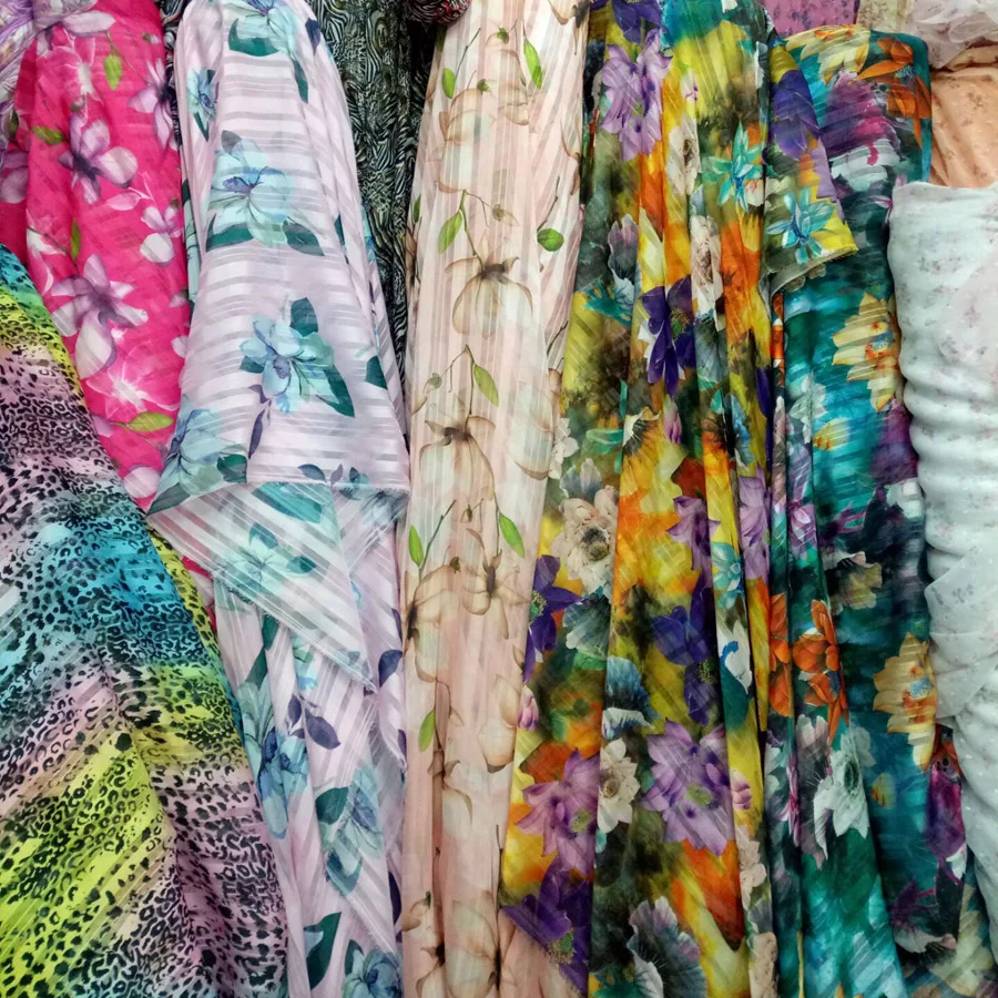 Платье из шифоновой ткани шелковистые эпатажные туфли полосой мягкой дышащей DIY