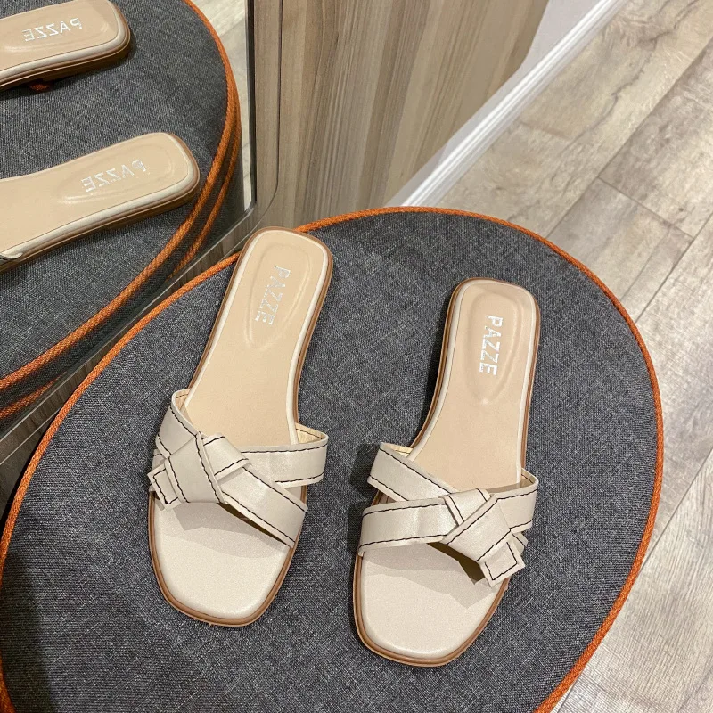 Summer Slipper Women 2021 The New Outside Fashion Casual  Low (1cm-3cm) Solid Shallow Concise Flip flops Breathable High Quality