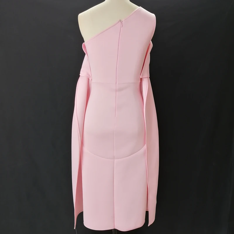 Женские летние праздничные платья на одно плечо с оборками и открытой спиной