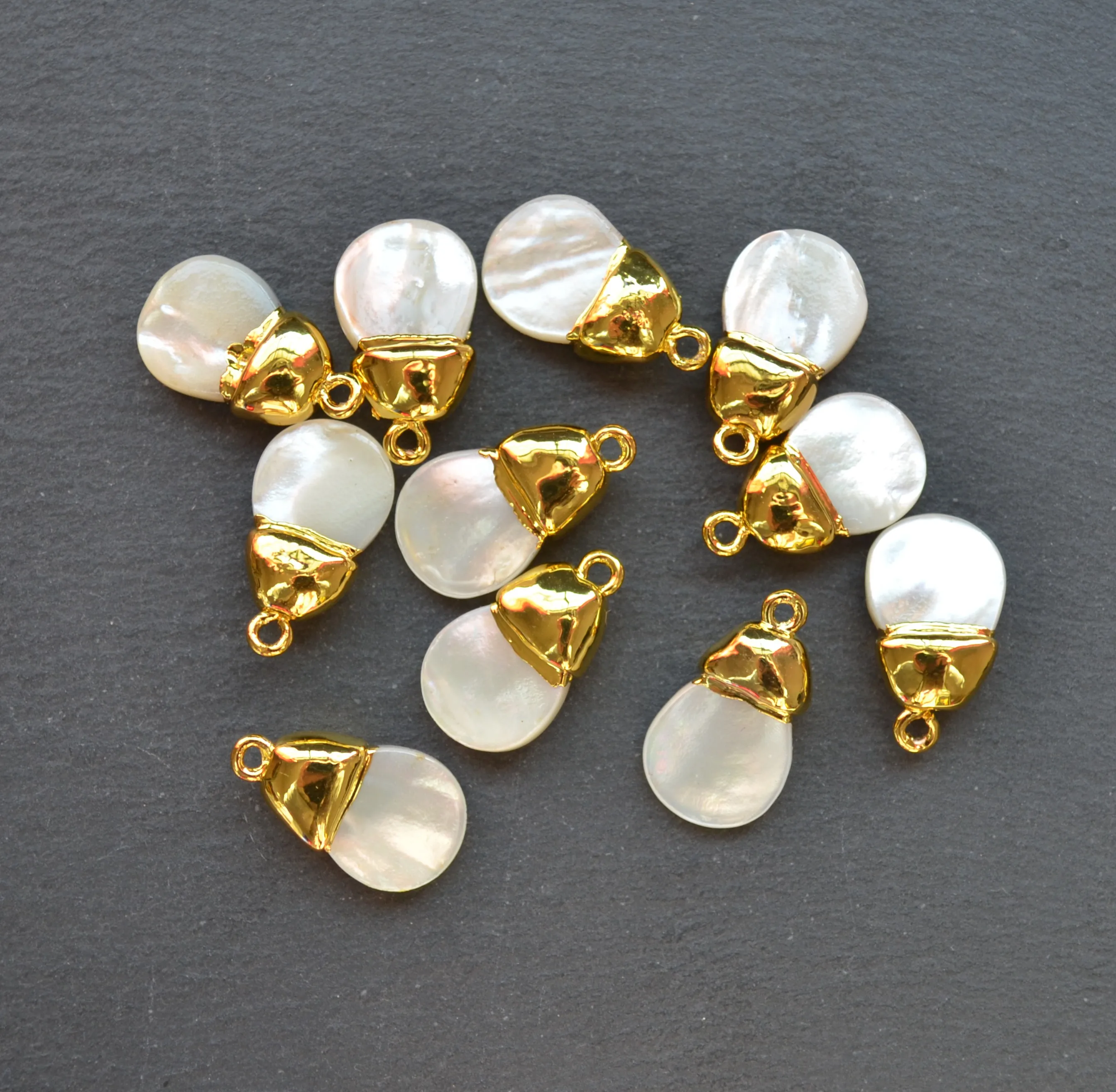 

Подвески из натурального жемчуга с золотым гальваническим покрытием, маленькие белые жемчужные подвески для изготовления ювелирных издел...