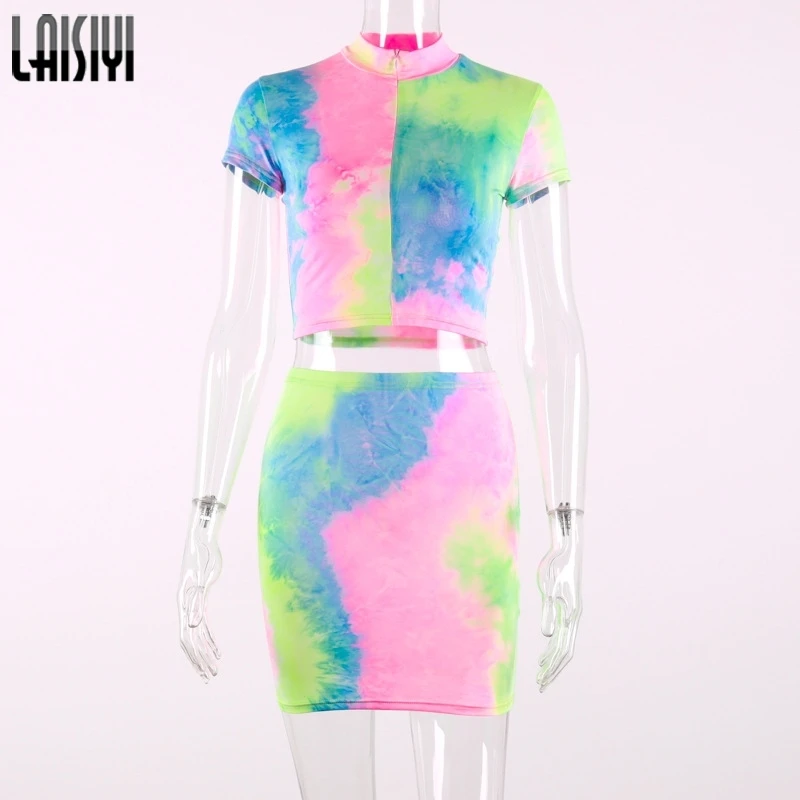 

LAISIYI - - 2 2019
