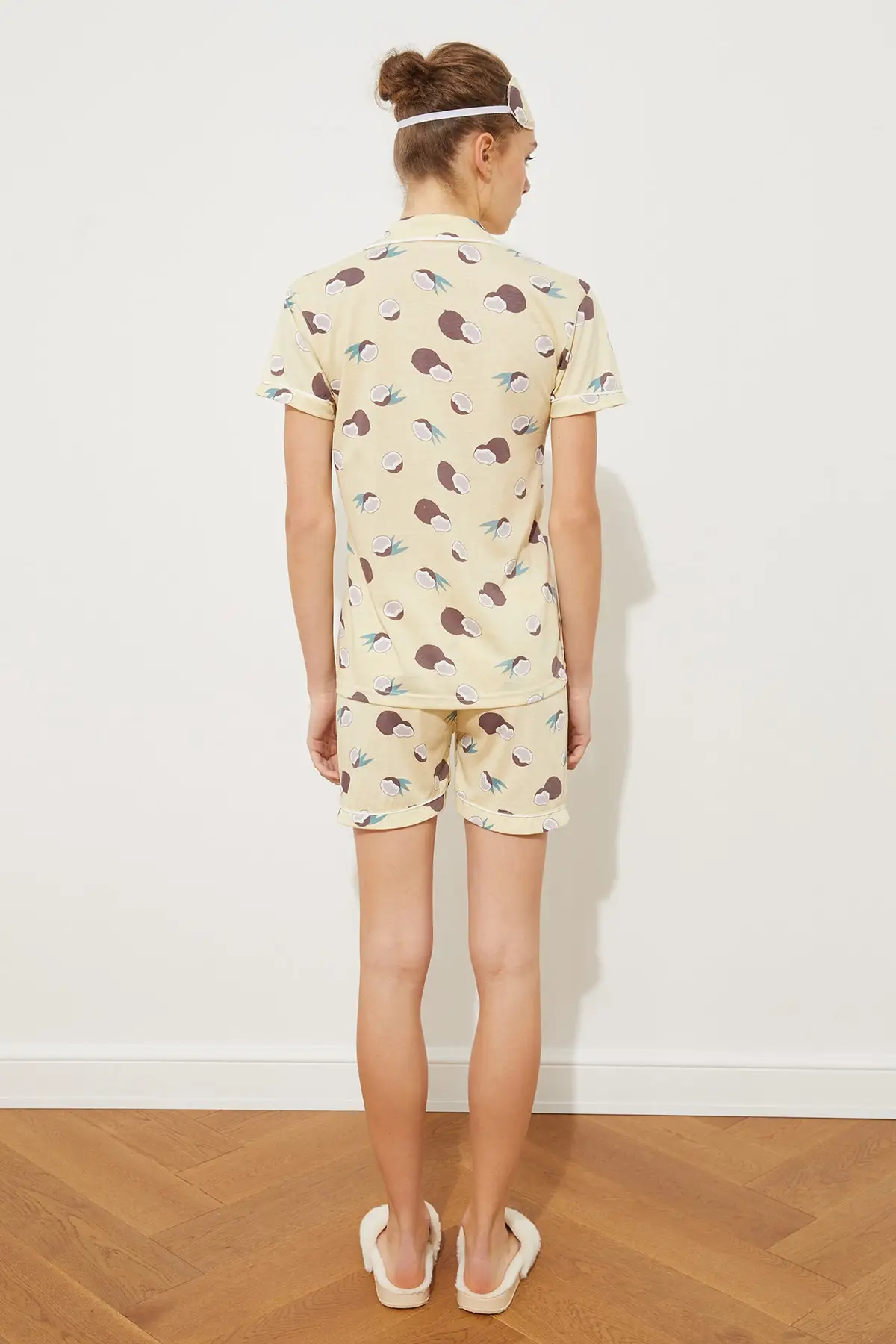 

Trendyol Printed Knitted Pajamas Set THMSS21PT0798