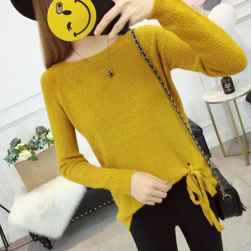 

Женский трикотажный свитер с длинным рукавом и круглым вырезом