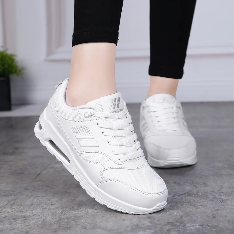 Женские кроссовки Сезон осень Новый стиль Женская кожаная спортивная обувь на