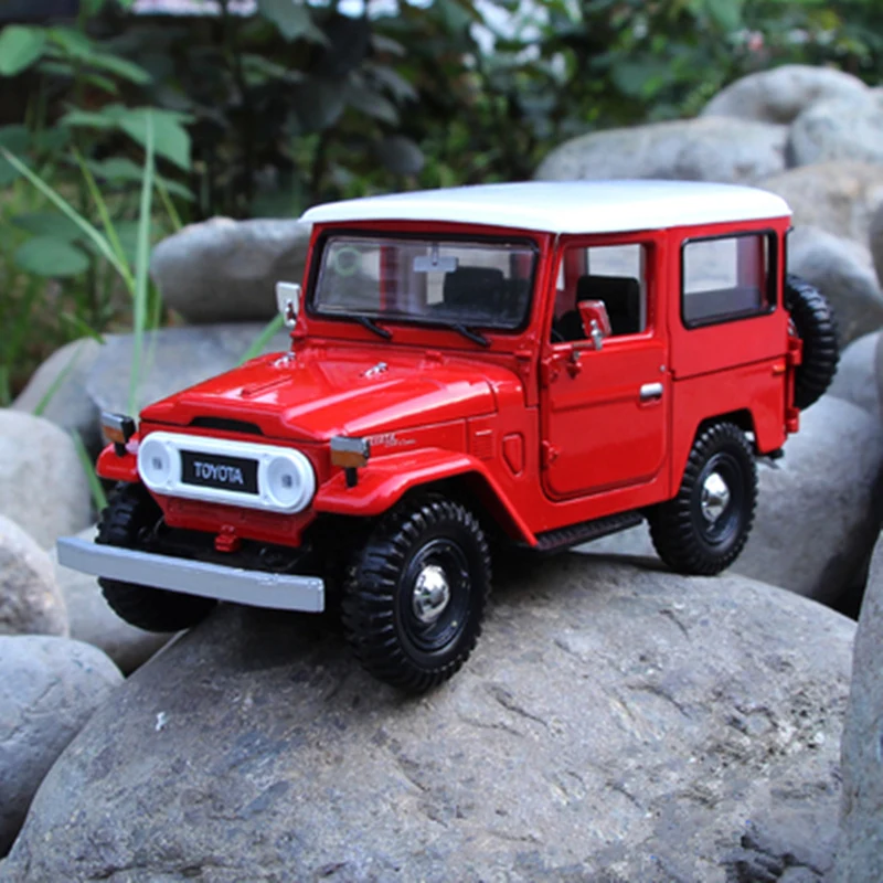 Модель автомобиля TOYOTA FJ40 FJ классический автомобиль из сплава литая под давлением