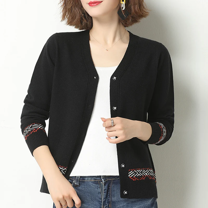 Кардиган женский трикотажный Радужный с V-образным вырезом на пуговицах 2020 |