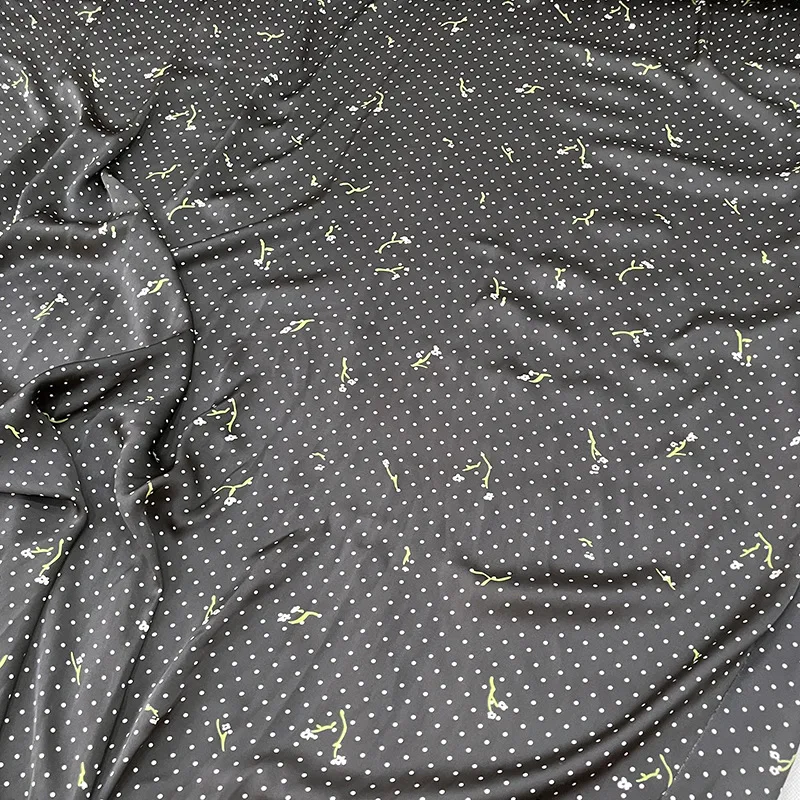 

2021 New Geometric Polyester Dyeing Black Dot Shirt Printing Twill Dress Fabric Per Meter Of Material For Sewing Alibaba Express