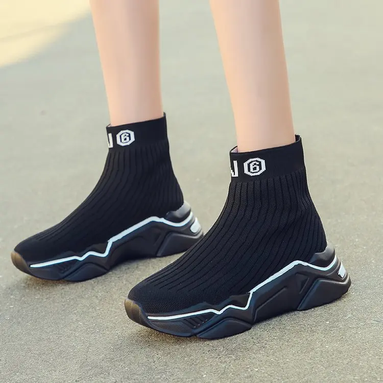 Модная повседневная обувь удобные женские кроссовки на мягкой платформе с