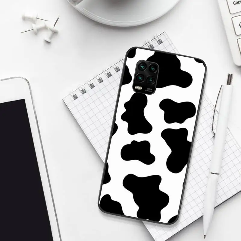 

LJHYDFCNB Cow Pattern Black Soft Tpu Phone Case For Xiaomi 8 9 Se 10 10pro Note 2 3 10 MIX2 S MAX2 3 F1 5X