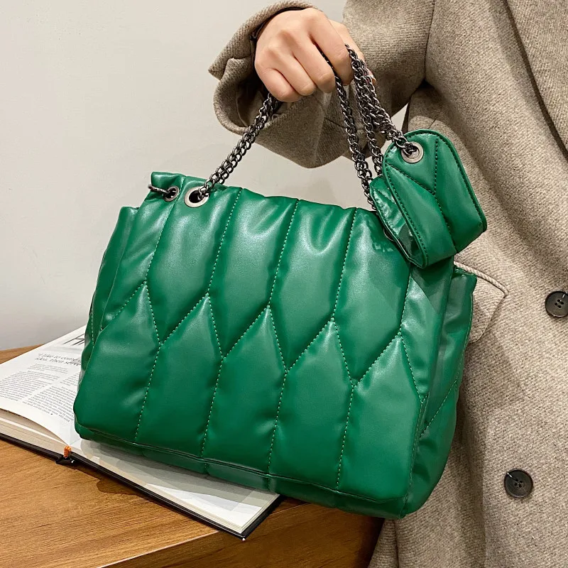 

Green Quilted Shoulder Bags for Women Chain Leather Crossbody Bag Flap Design Messenger Bag Ladys Embroidery Thread Handbags Sac