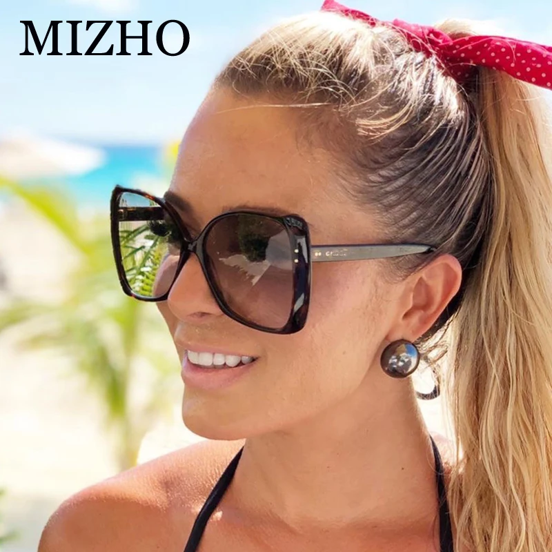 

MIZHO Fashion Oversized Women Sunglasses Brand Designer Plastic Female Big Frame Gradient Sun Glasses UV400 gafas de sol mujer